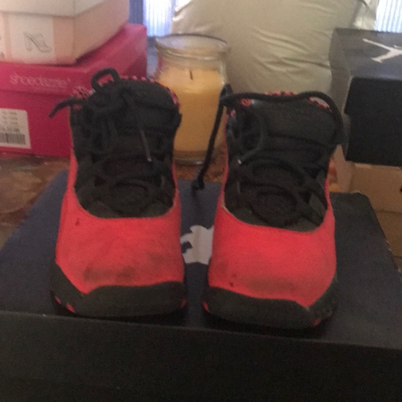 Authentic Jordan 6 retro red/black - Picture 2 of 5